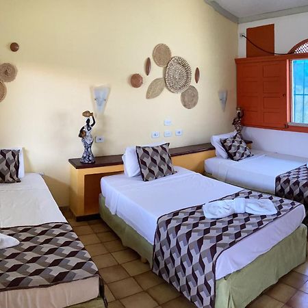 Pousada Luatour Praia Pontal Do Корурипи Экстерьер фото